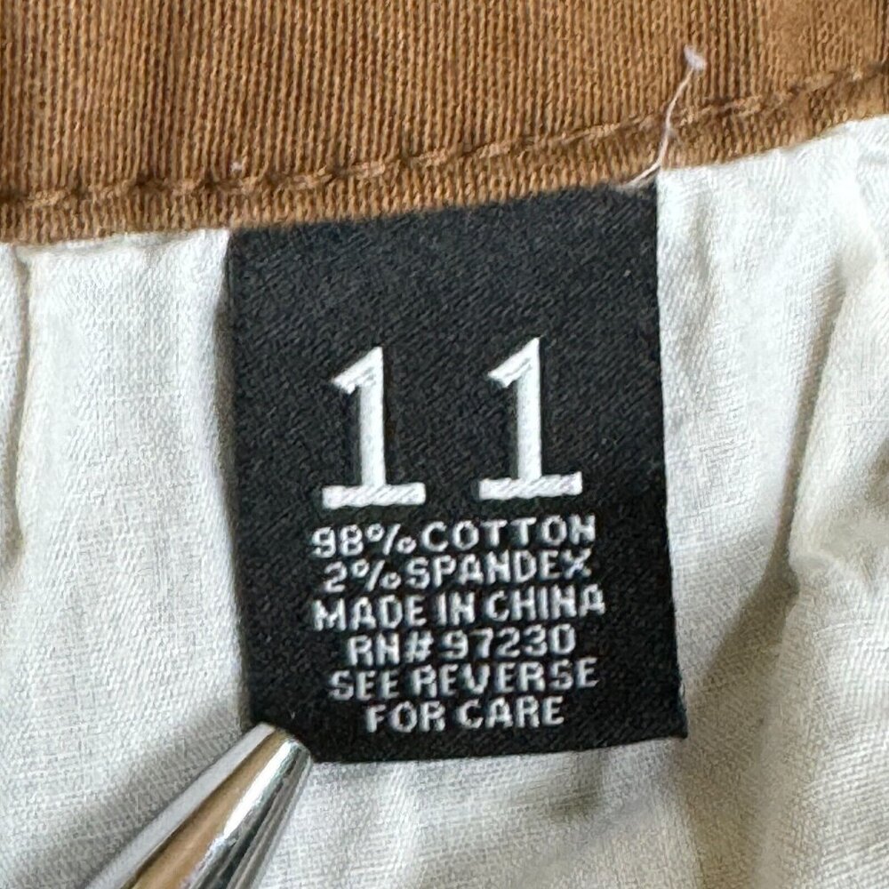 Almost Famous Patchwork Denim Jeans Womens Size 11 Brown Tan Raw Edge High Rise - Picture 8 of 14